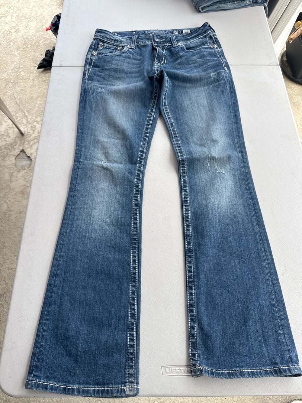 Miss Me JP5335B3 Fleur De Lis Bootcut Embellished Jeans Size 30
